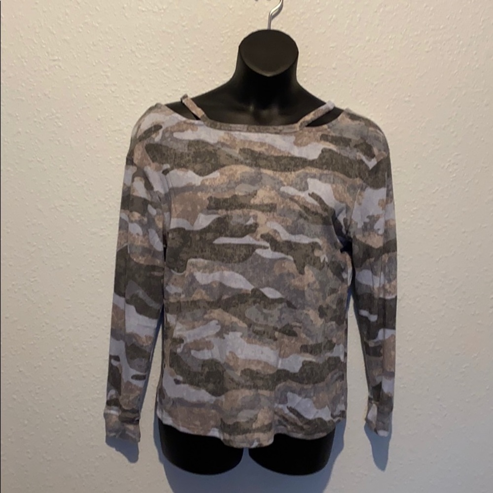 💜💜 Women’s Harmony & Balance Long Sleeve Top Size M
